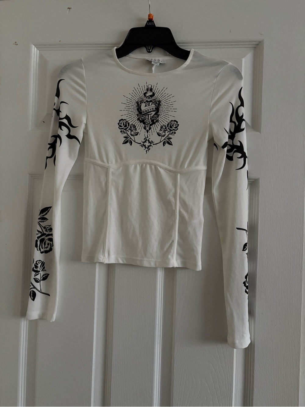 🤍TOPSHOP Ivory Tattoo Rose Graphic Long Sleeve Corset Top Size US 4
